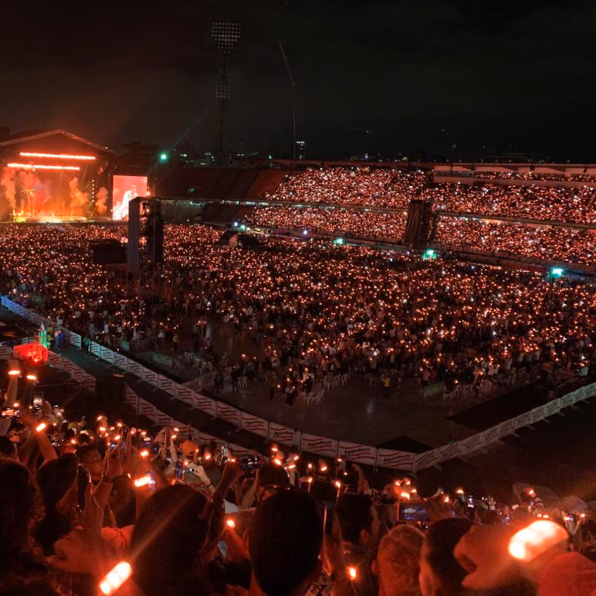 Concerts and massive events in Medellín - accommodation near the Metro